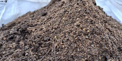 MCM Lightweight Topsoil bagged
